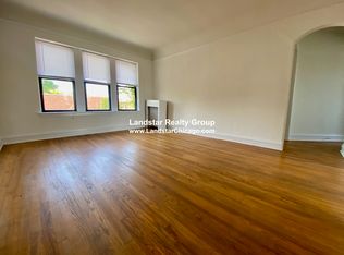 3643 N Greenview Ave APT 3B, Chicago, IL 60613