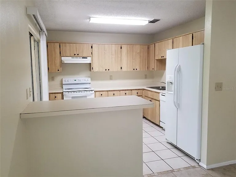 8202 Broward Pl — Photo 15