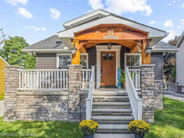 13 Kensington Blvd, Pleasant Ridge, MI 48069