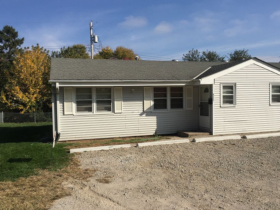 2nd image of 5111 S 130th St
