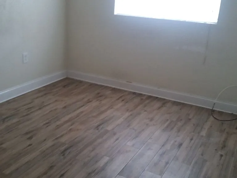 1710 S Washington Ave #6 — Photo 6