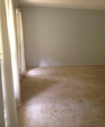 2nd image of 205 Bridlewood Dr