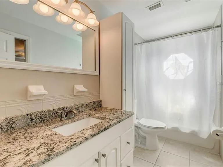 3526 Overlook Dr NE — Photo 20