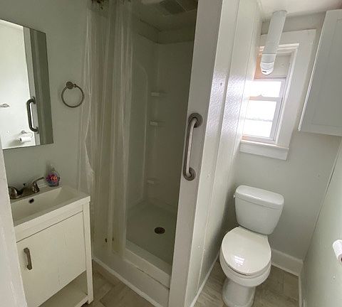 4th image of 116 Hanover St