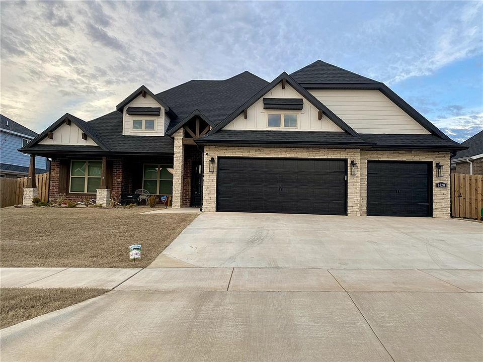 1st image of 1540 Josephine Dr