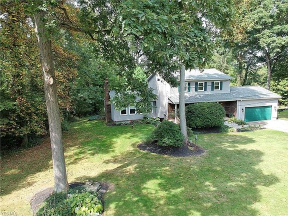 2nd image of 1962 Richardson Dr
