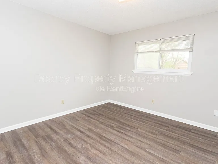 124 Fawn Dr — Photo 10