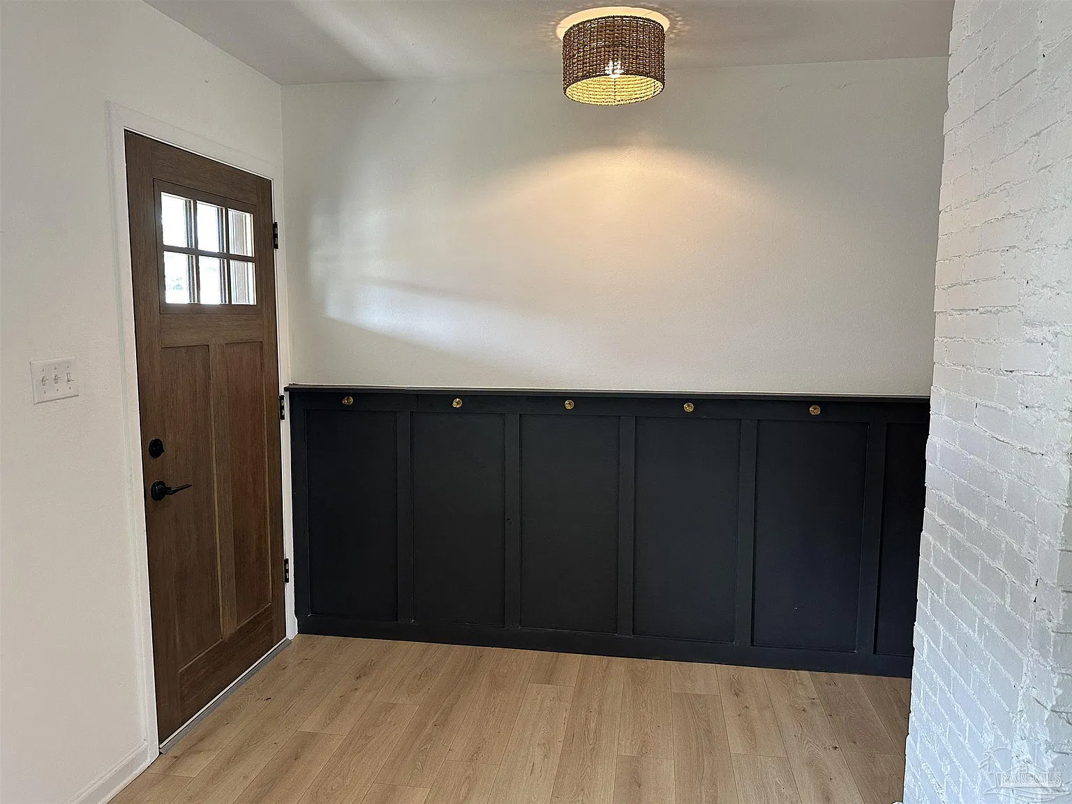 3 bed, 1400 sqft, $1,950 — Photo 4