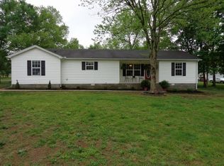 207 Woodland Dr, Shelbyville, TN 37160