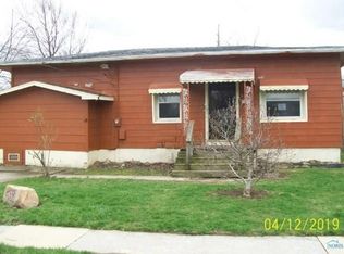 518 Brown St, Clyde, OH 43410