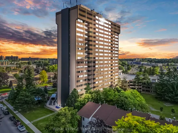1285 Cahill Dr #1008, Ottawa, ON K1V 9A7