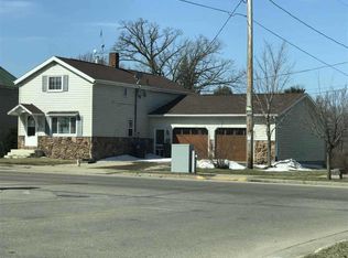 213 N Mill St, Weyauwega, WI 54983