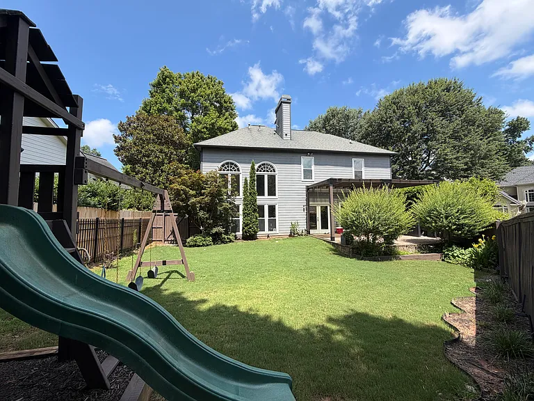 950 Lancaster Walk — Photo 40