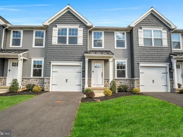 136 Beech Tree Ct #135-07, Annville, PA 17003