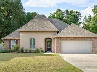 2000 Thomas Dr, Covington, LA 70435