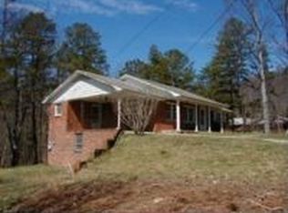 303 Ciccone Dr, Hendersonville, NC 28791