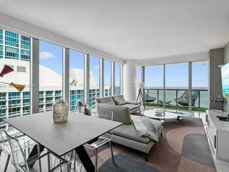 6799 Collins Ave #1602 — Photo 8
