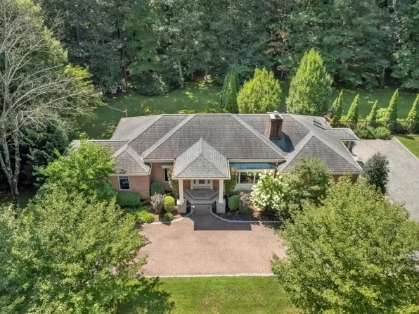 27 Miller Dr, Boonton Twp., NJ 07005