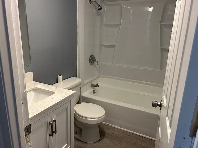 1722 Coker Ave — Photo 9