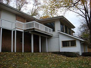 3rd image of 1171 Gary Ct