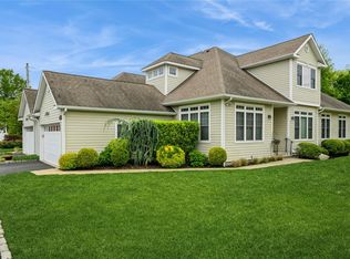293 S Ocean Ave, Freeport, NY 11520