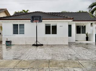 10157 NW 129th Ter, Hialeah Gardens, FL 33018