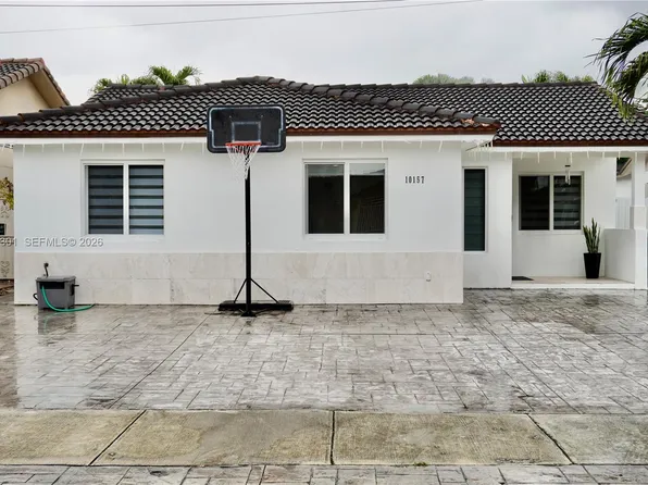 10157 NW 129th Ter, Hialeah Gardens, FL 33018