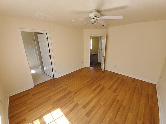 2nd image of 497 Indian Lake Dr