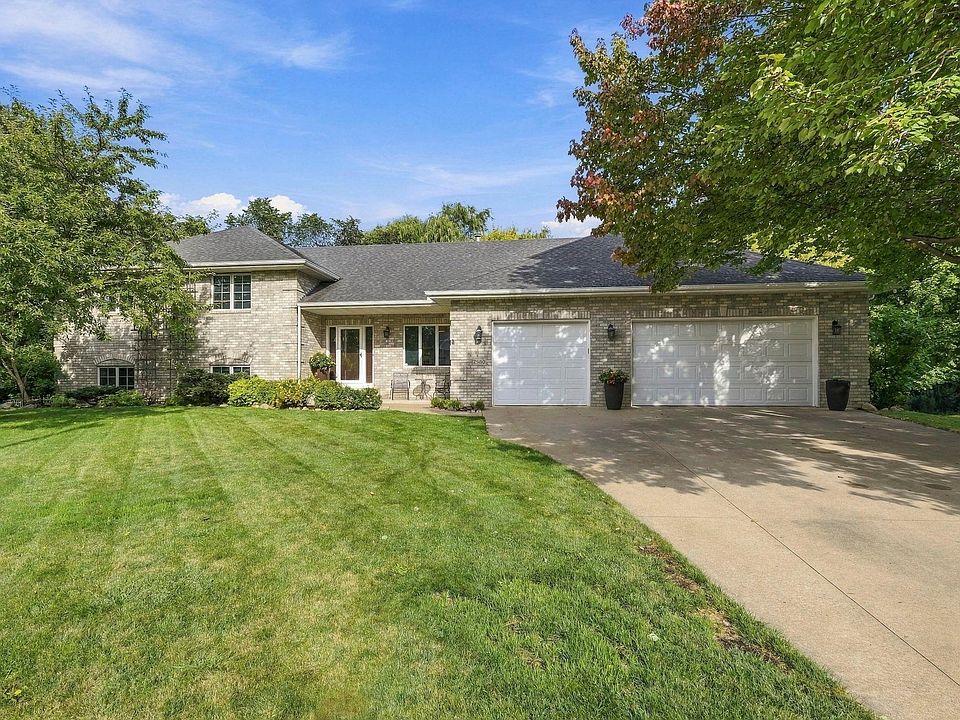 1st image of 2580 Brinkhaus St