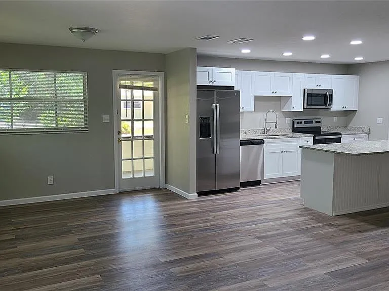 4611 W Villa Rosa St — Photo 5