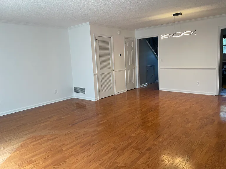 705 Cedar Crest Dr — Photo 7