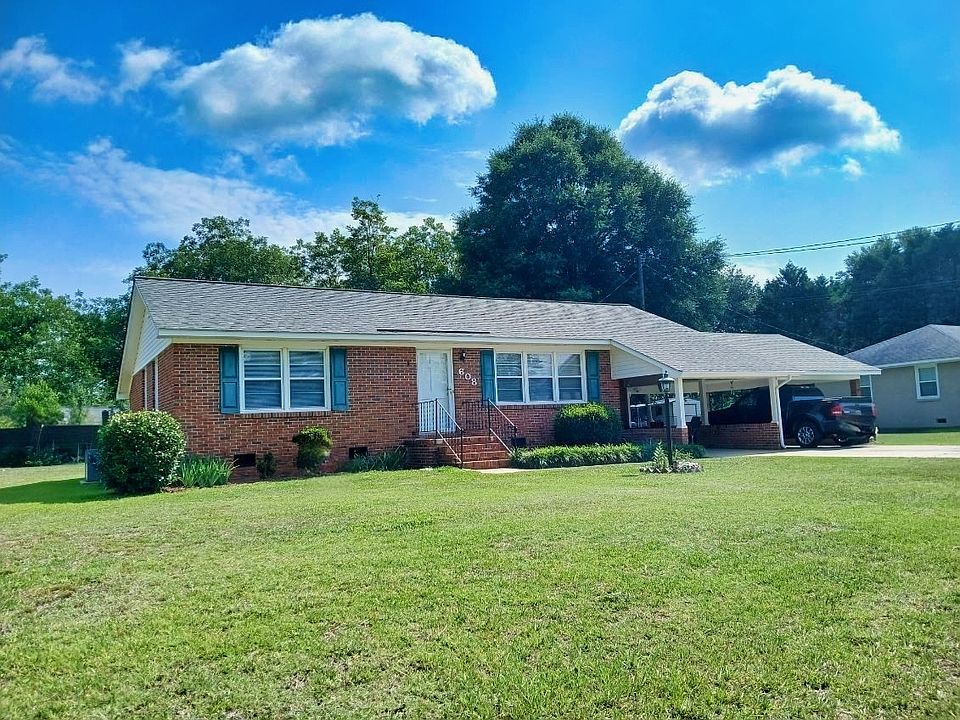 1st image of 608 Dianne Dr