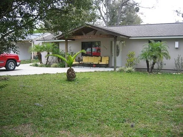 1460 S Glencoe Rd