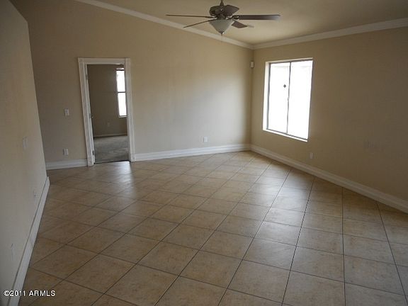 5th image of 7814 W SOLANO Drive