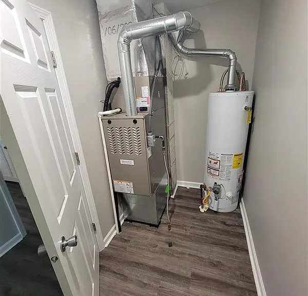 3815 N Grand Ave #3815 — Photo 34