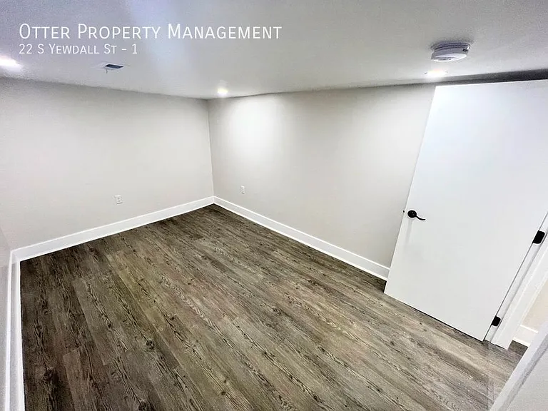 22 S Yewdall St #1 — Photo 23