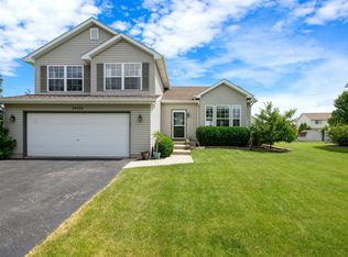 26329 W Riverbend Rd, Channahon, IL 60410