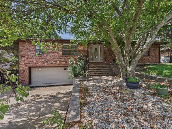 113 Britanna Dr #113, Belleville, IL 62226