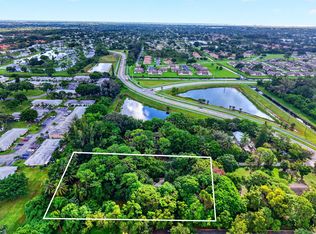 5679 SIMS Road, Delray Beach, FL 33484
