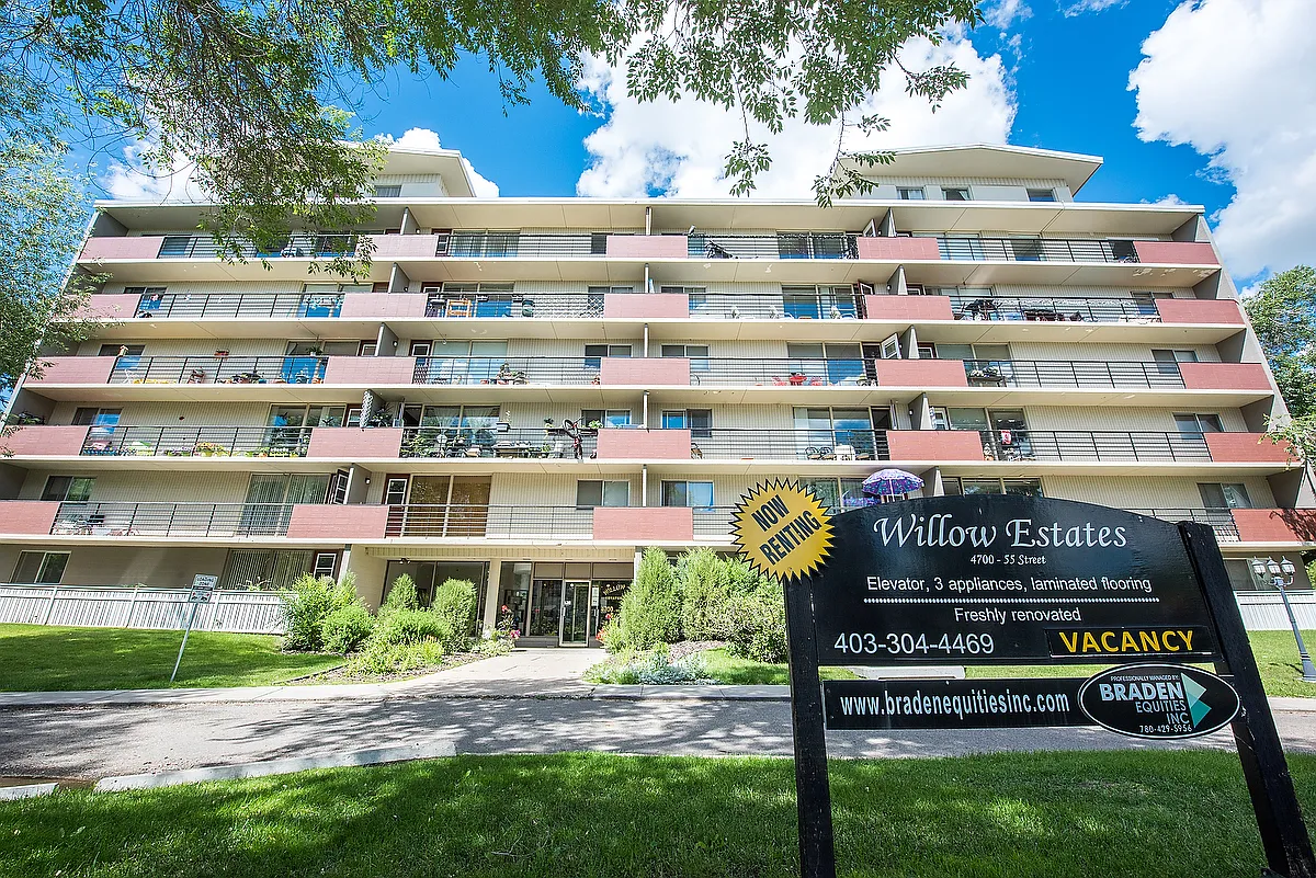 Willow Estates — Photo 1