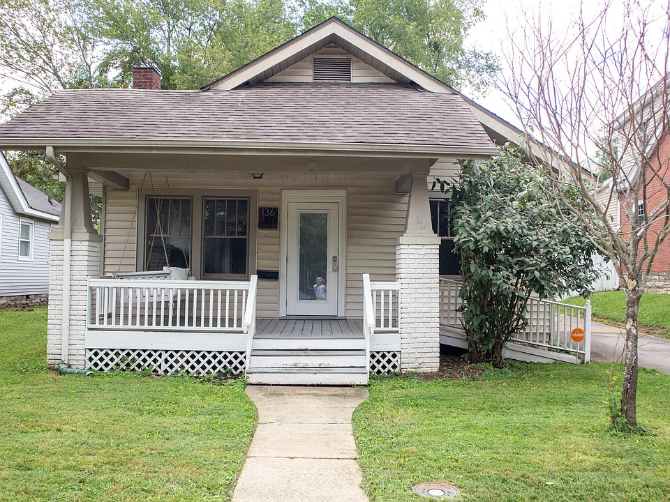 136 Owsley Ave
