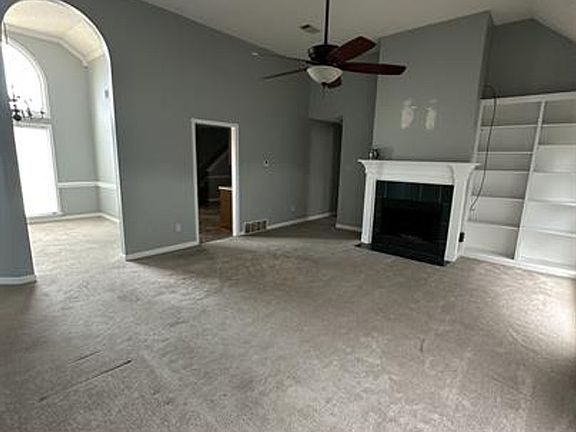 3rd image of 8594 Sun Vista Dr
