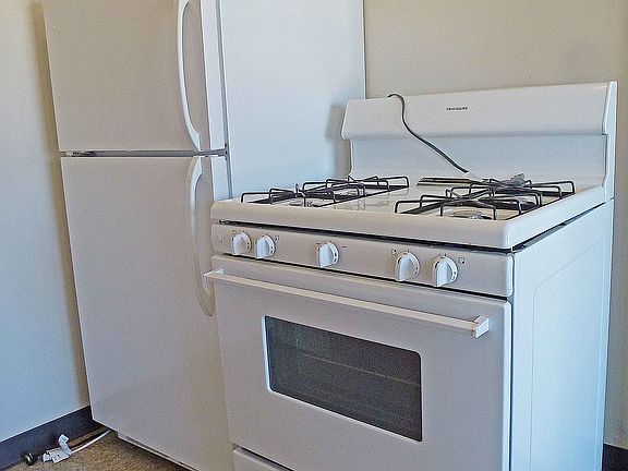 4th image of 2006 Waterbury Rd APT 10