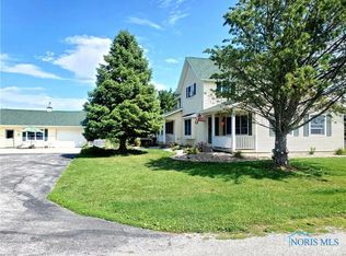 4320 Oil Center Rd, Fostoria, OH 44830