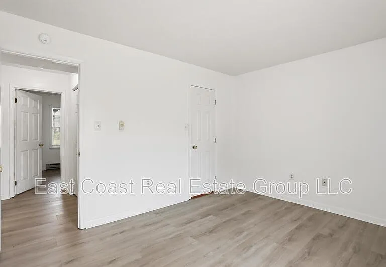 427 N Western Ave — Photo 27