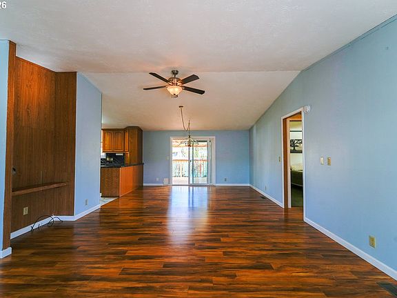 4th image of 205 Boone Rd SE
