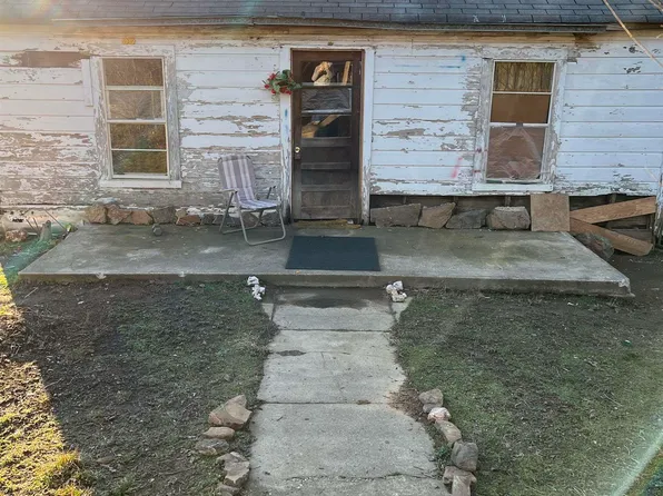 127 Robbins Ave, Norman, AR 71960