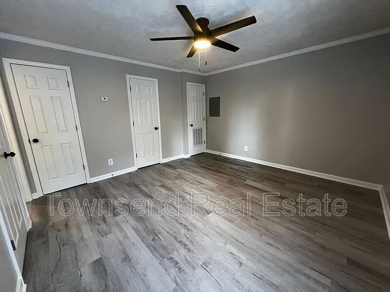 5874H Century Oaks Dr — Photo 10
