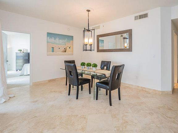 5th image of 550 Okeechobee Blvd APT 610