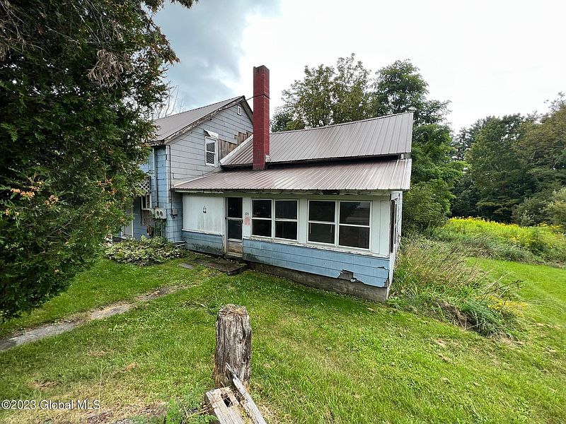 2nd image of 190 Raymond Wright Avenue